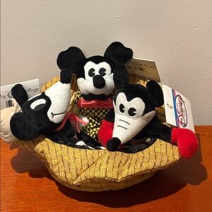Disney’s Mickey Mouse Classic Comic Bean Bag Set 8" Set of 3  in Plush Hat
